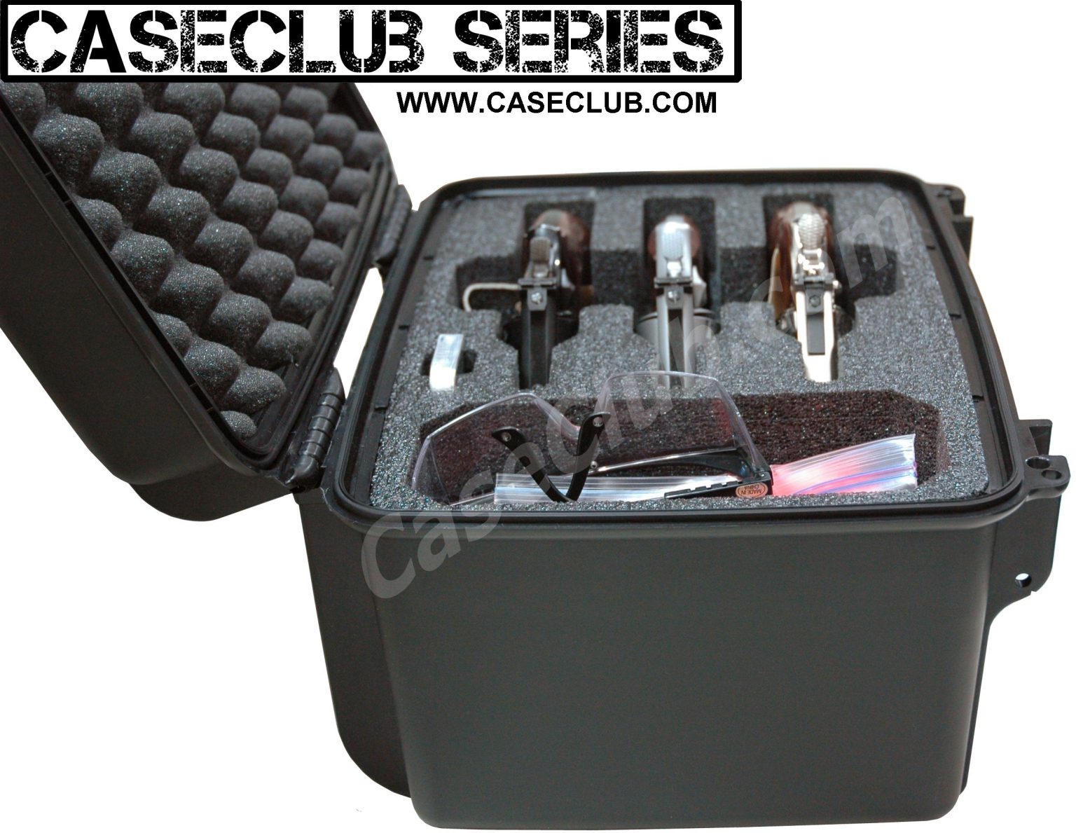 Case Club 3 Revolver Waterproof Case with Silica Gel & HeavyDuty Foam
