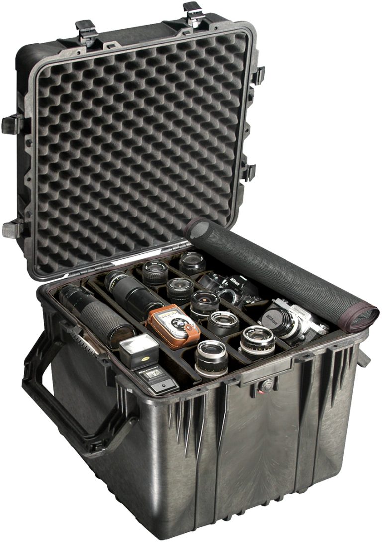 pelican-0350-hard-cube-camera-equipment-case[1]