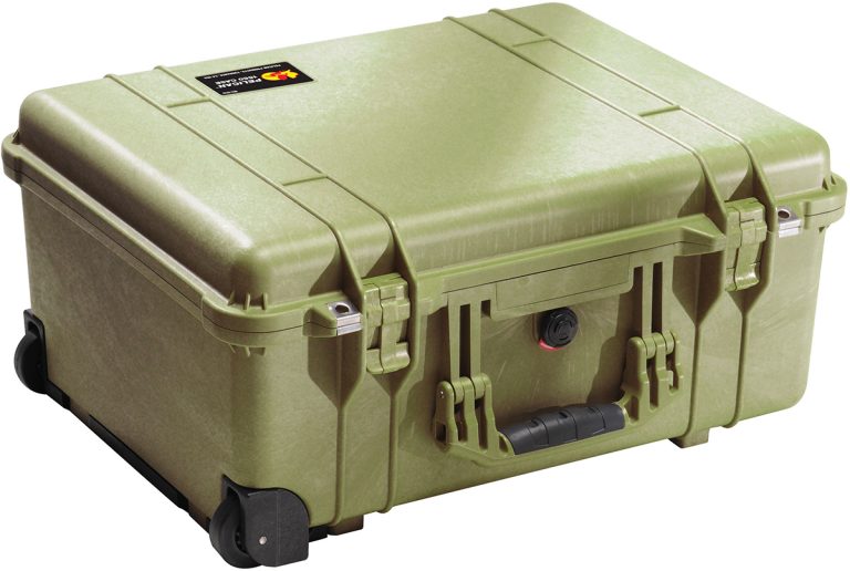 pelican-1560-rolling-protographer-hard-case[1]