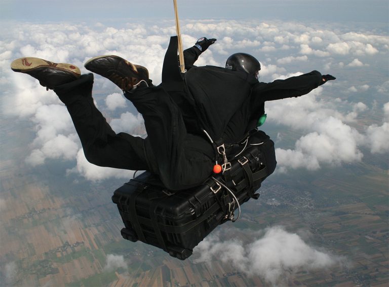 pelican-1650-extreme-protection-hard-case[1]