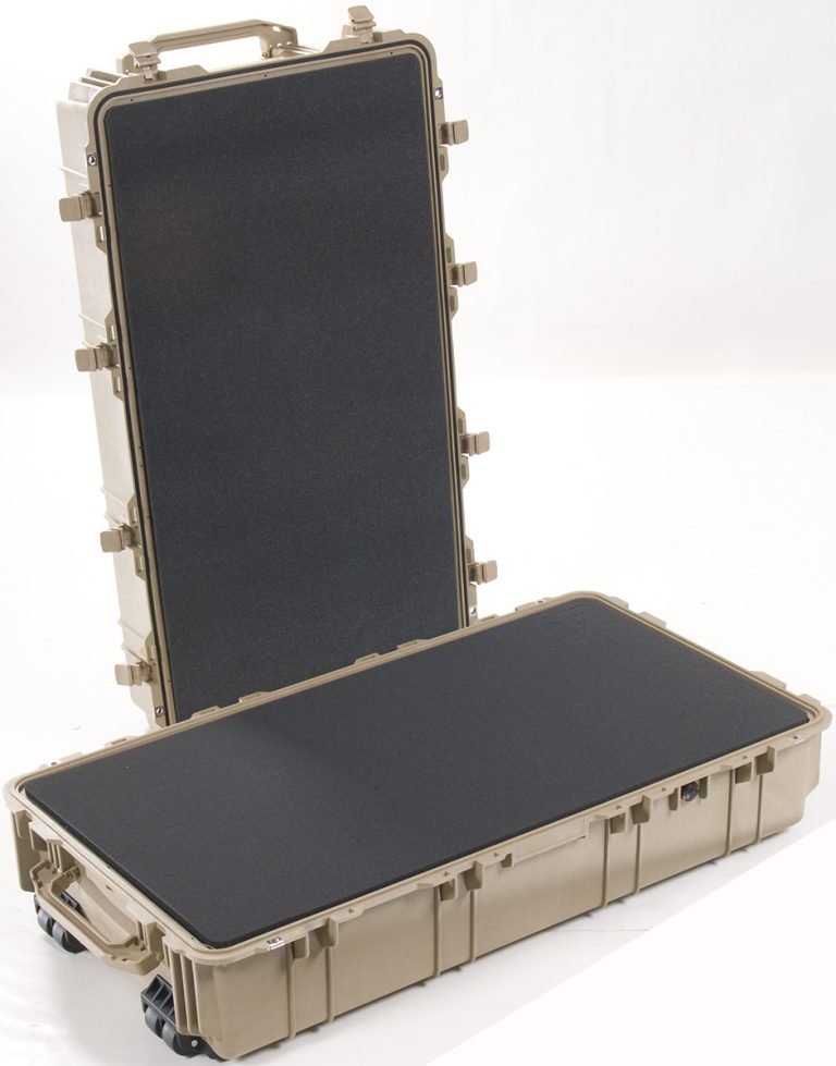 pelican-1790-huge-watertight-transport-case[1]