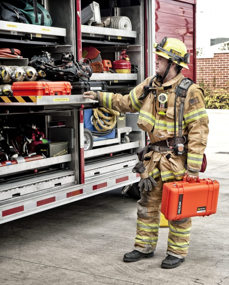 pelican-fire-images-cases-1485-05[1]