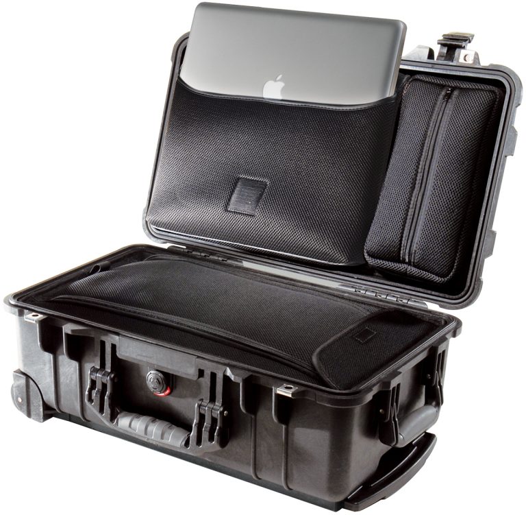 pelican-hard-suitcase-travel-macbook-case1