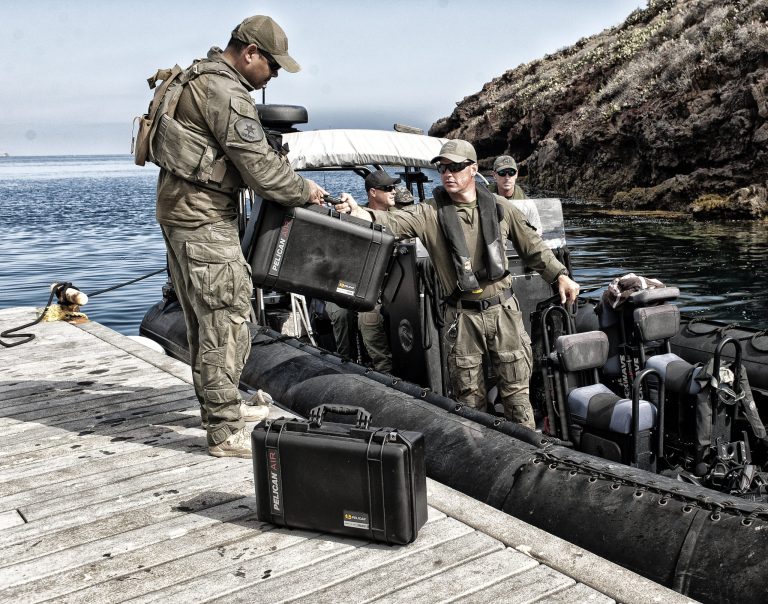 pelican-police-image-air-case-1555-1535-01[1]