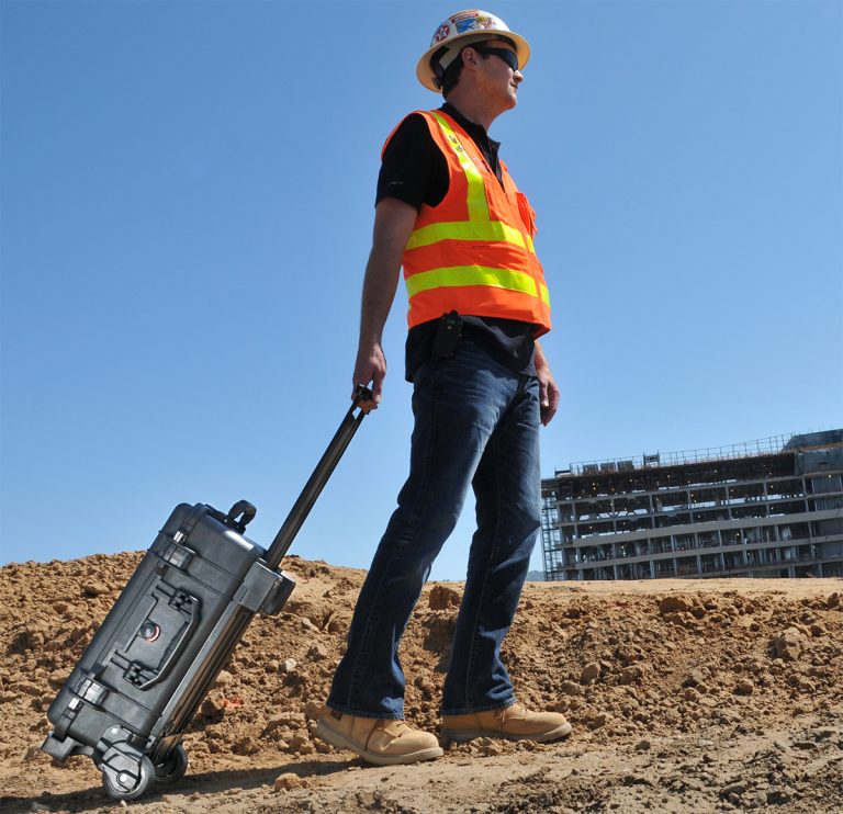 pelican-rugged-contruction-rolling-case1