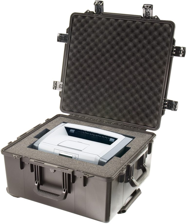 pelican-storm-rolling-computer-transport-case[1]
