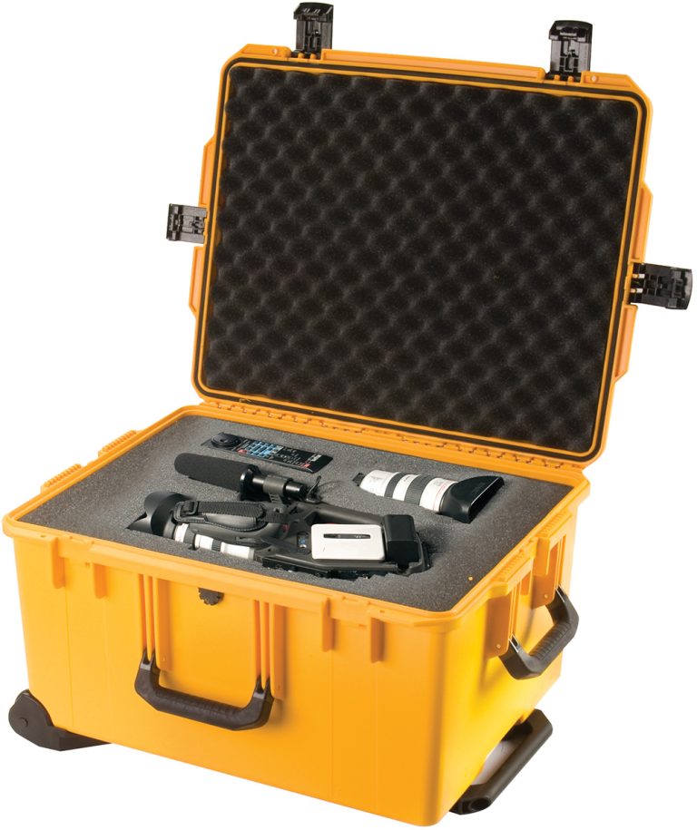 pelican-storm-rolling-photographer-hardcase[1]