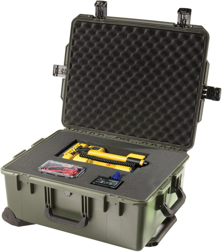 pelican-storm-travel-rolling-large-hardcase[1]