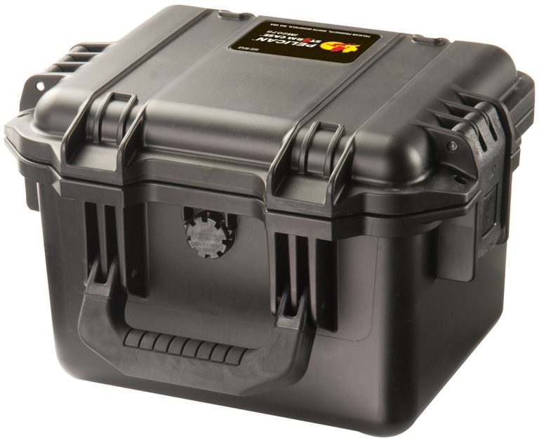 pelican-waterproof-dive-camera-lens-case[1]