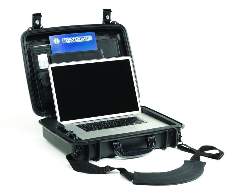 XCC 17 Inch Laptop Case 1