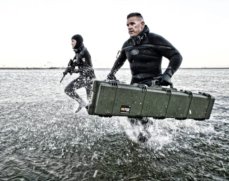 pelican-military-images-storm-case-im2410-01[1]