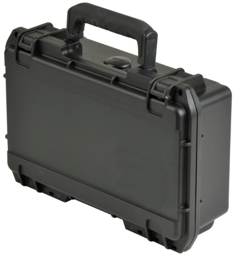 CC100633ISK-right-standing-big[1]