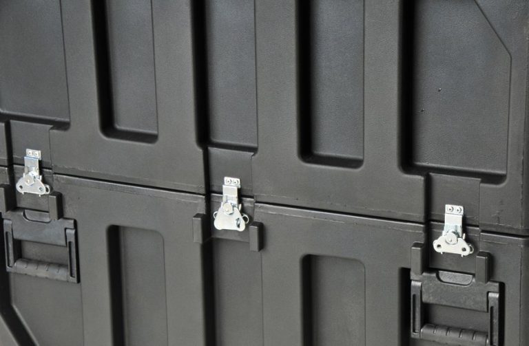 CC32373SK-latches