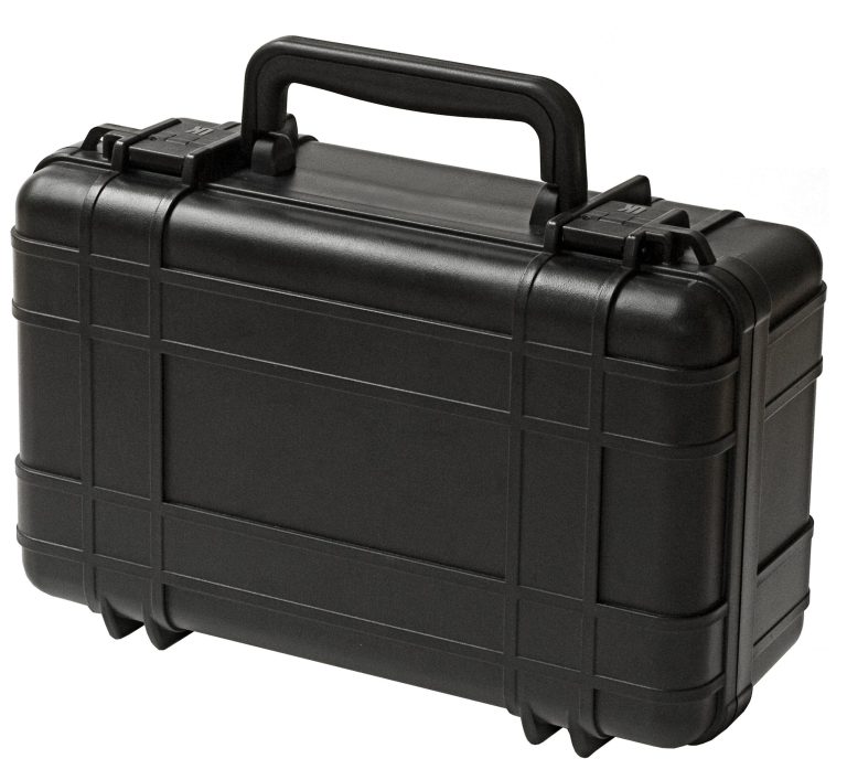 716-ultracase-black-closed-big[1]