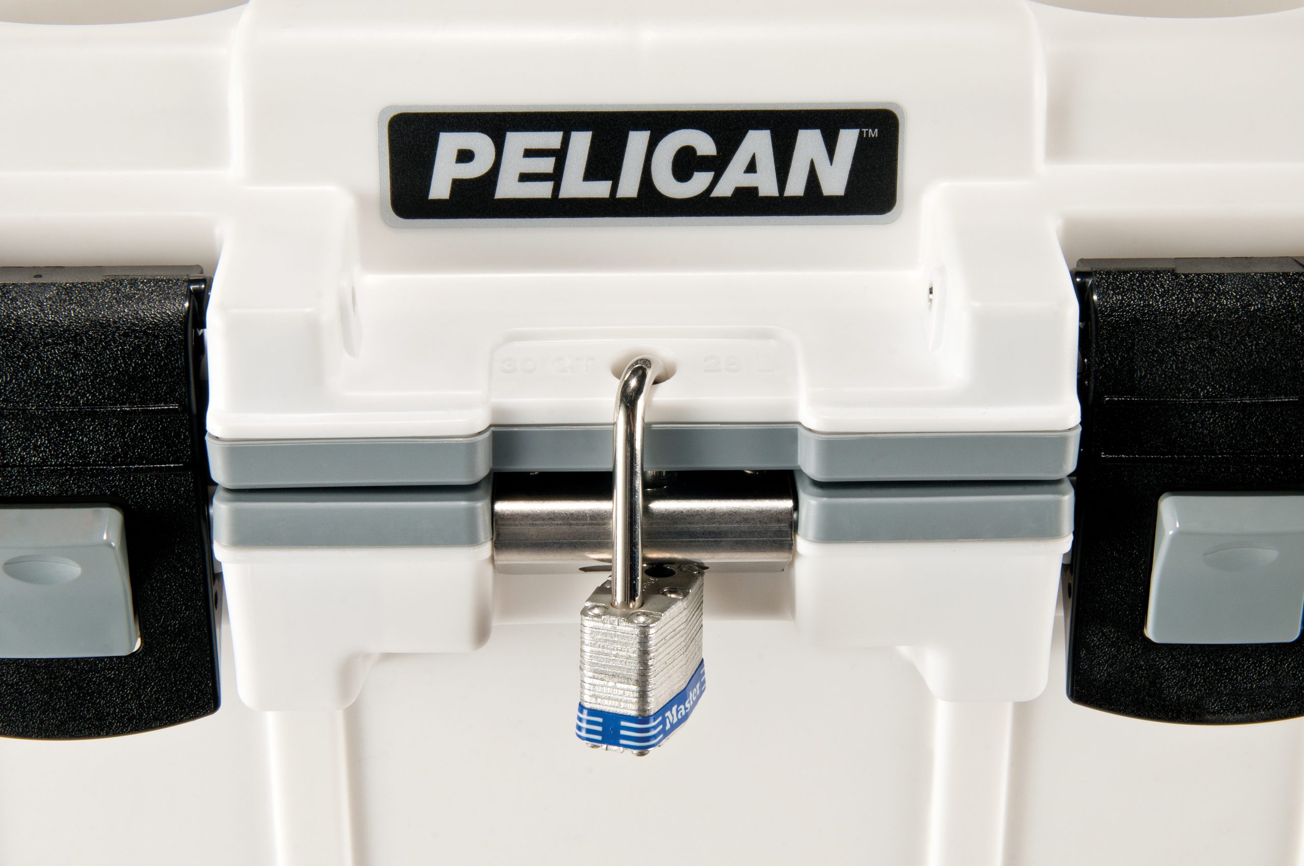 Pelican™ 80QT Elite Cooler - Case Club
