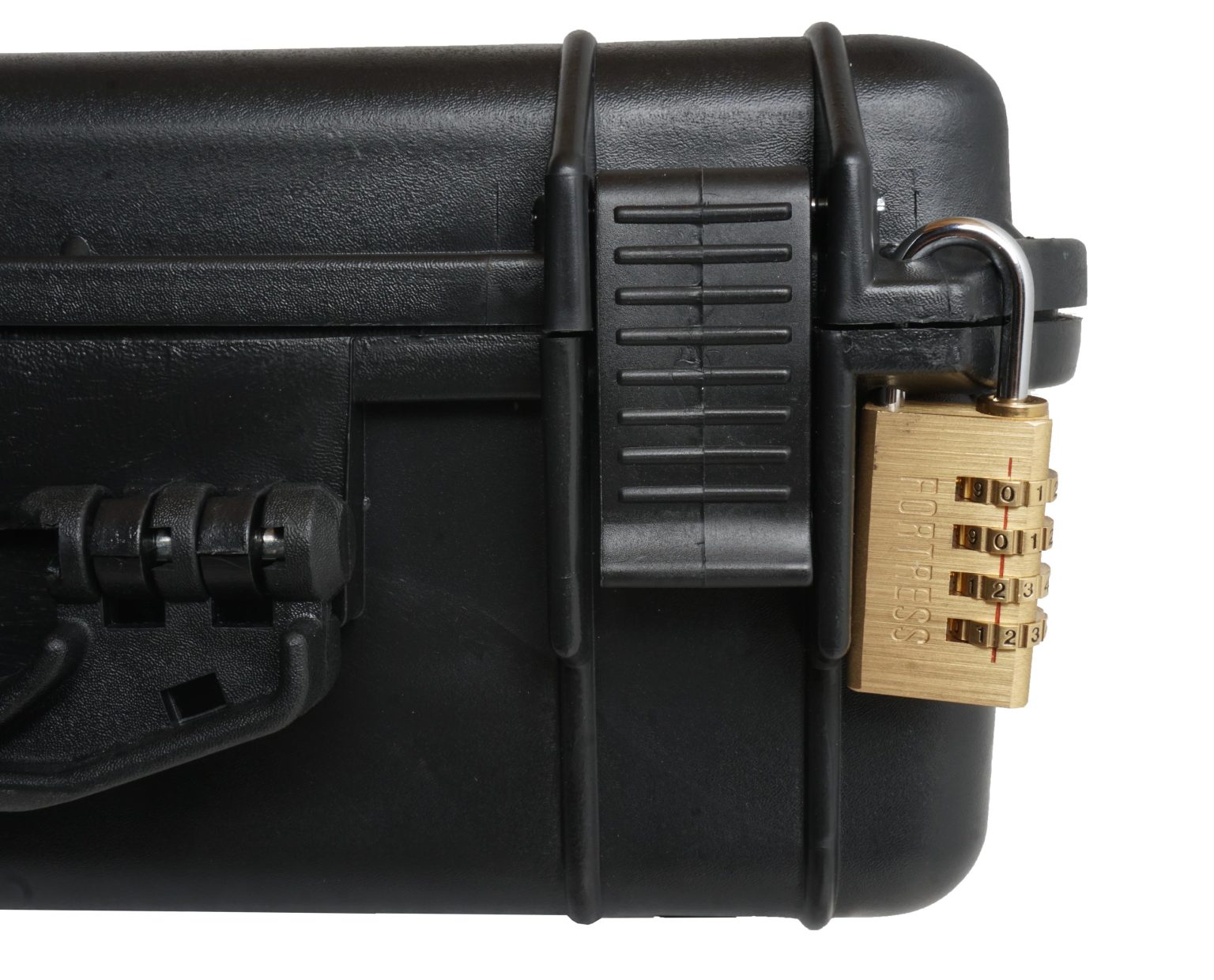 Case Club 5 Pistol Waterproof Case With Silica Gel And Heavy Duty Foam