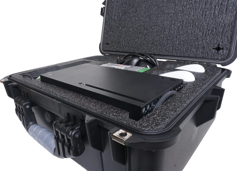 XBOX SERIES X & S WITH HEADPHONES CASE LOW