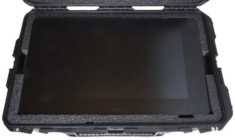wacom cintiq pro 24 case top