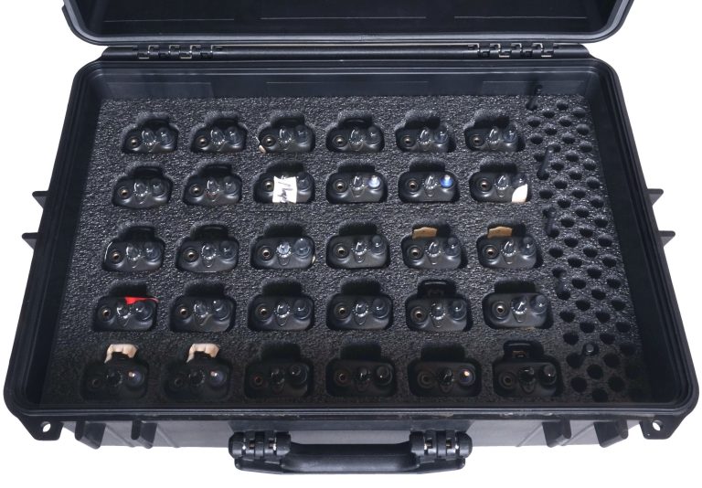 54 Motorola CP200 Radio Case Top