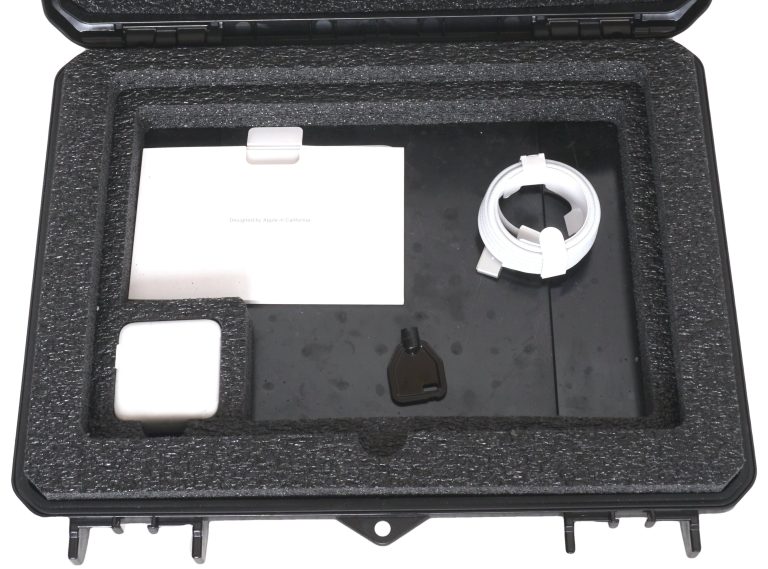 13.6 MACBOOK AIR TOP2