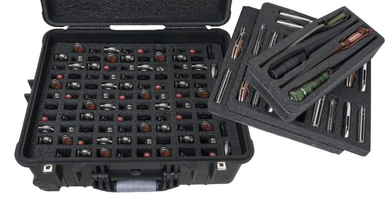 147-FOLDING-KNIVES-TOP-DOWN-9